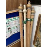 SIX VARIOUS WOODEN CURTAIN POLES TO INCLUDE VARIOUS FITTINGS