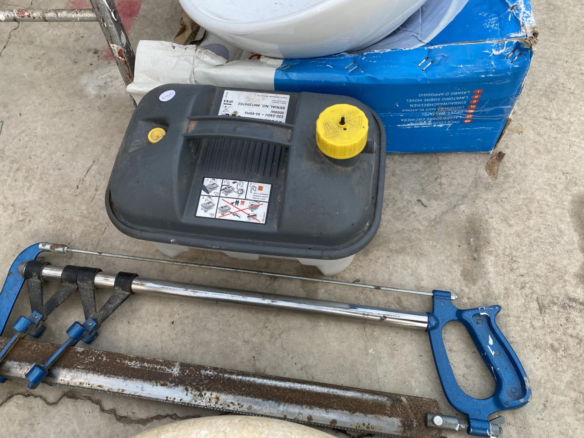 A BATHROOM SINK AND AN ASSORTMENT OF TOOLS - Image 2 of 2