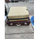 TWO VINTAGE TRAVEL CASES