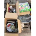 AN ASSORTMENT OF HOUSEHOLD CLEARANCE ITEMS TO INCLUDE CERAMICS, GLASS WARE AND KITCHEN ITEMS ETC