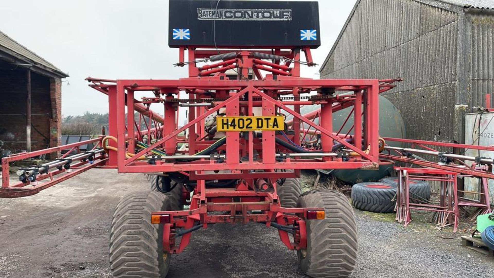 A BATEMAN HI LO CONTOR SPRAYER 1991 H402 DTA 24 METRE RDS SYSTEM NO VAT - Image 2 of 3