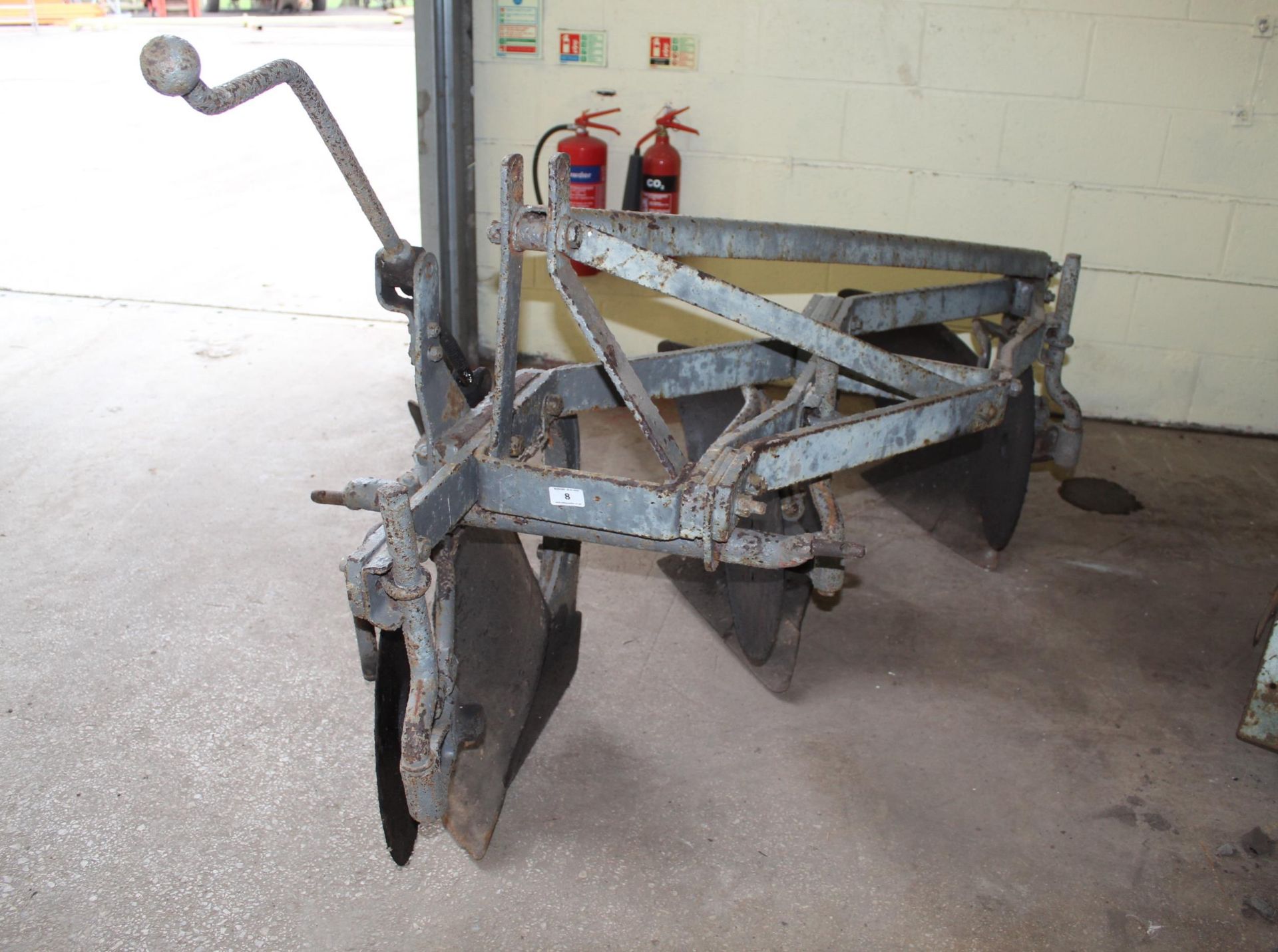 A THREE FURROW GREY FERGUSON PLOUGH NO VAT - Image 2 of 3