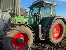 A FENDT 818 VARIO PLUS TRACTOR 2006 50K AIR BRAKES FRONT LINKS FRONT PTO 9168 HOURS TMS COMFORT