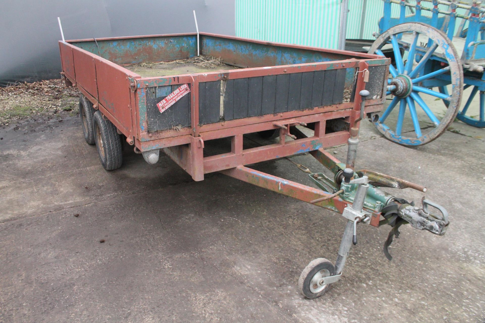 TWIN AXLE FLAT TRAILER NO VAT - Image 2 of 6