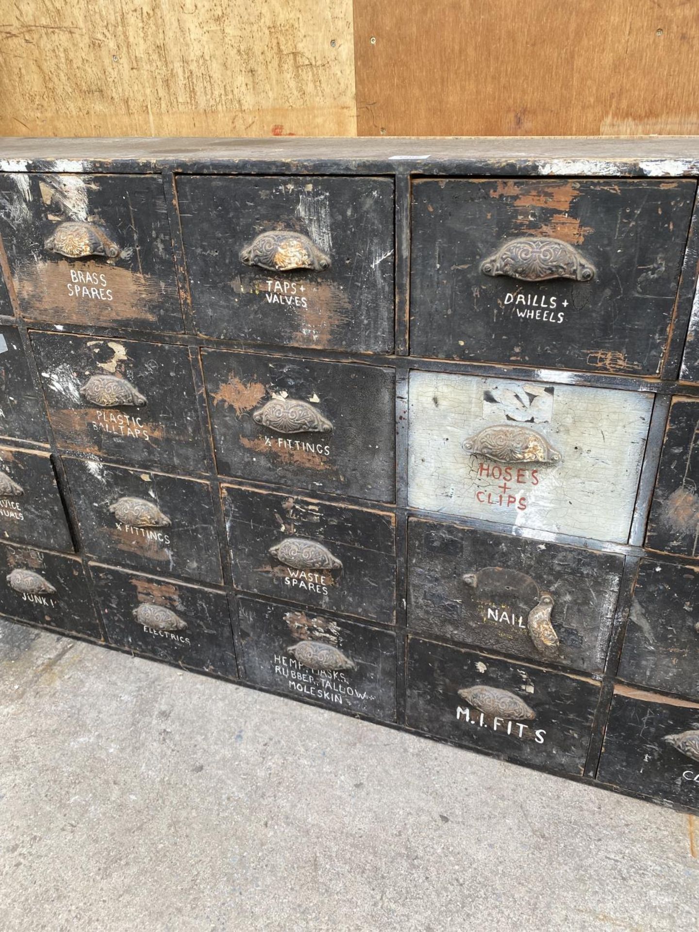 A VINTAGE TWENTY FOUR DRAWER HABERDASHERY CABINET WITH SCOOP HANDLES - Image 4 of 9