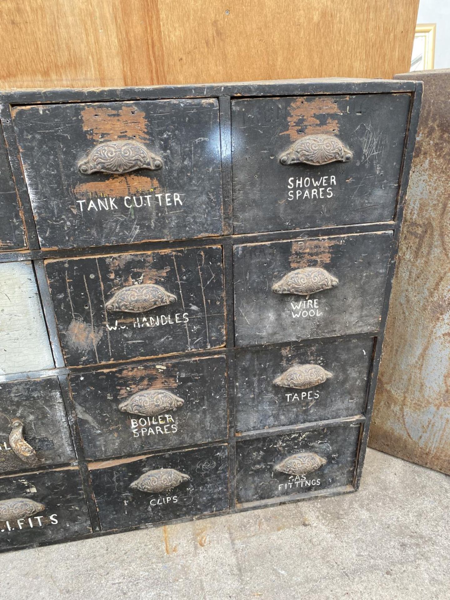 A VINTAGE TWENTY FOUR DRAWER HABERDASHERY CABINET WITH SCOOP HANDLES - Image 3 of 9