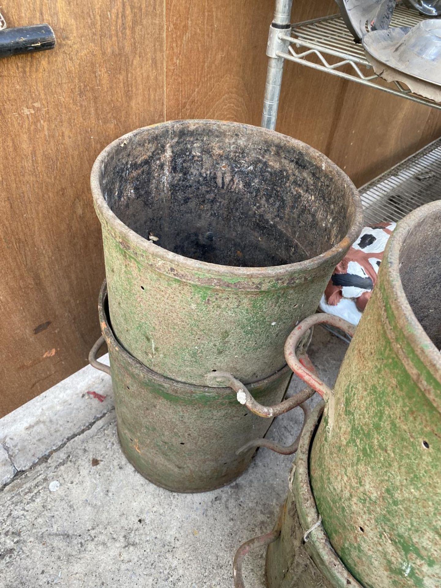 FOUR VINTAGE CAST IRON CHEESE VATS - Image 2 of 4