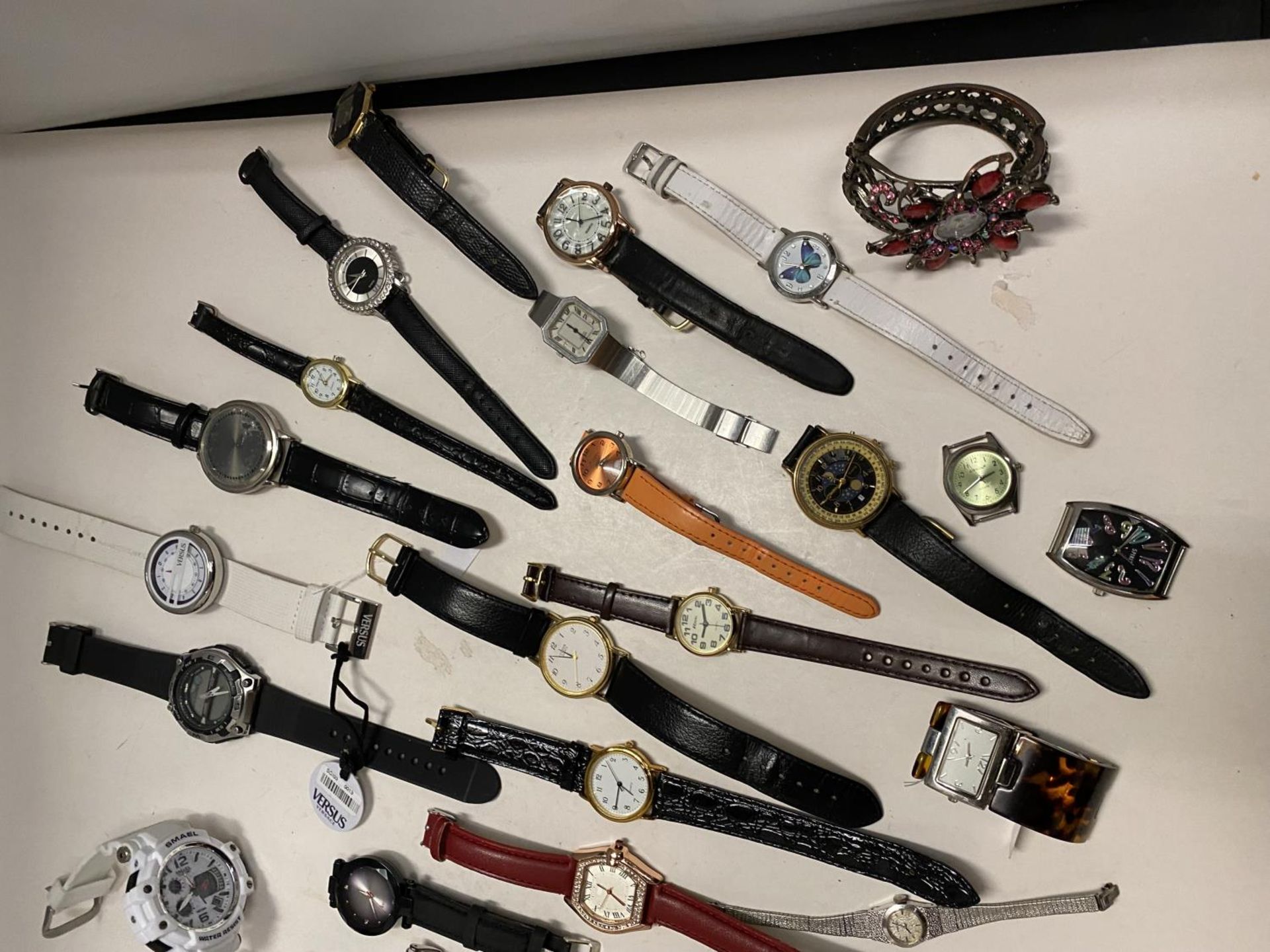 A QUANTITY OF WRIST WATCHES TO INCLUDE CASIO, CITIZEN, ETC - Image 4 of 4