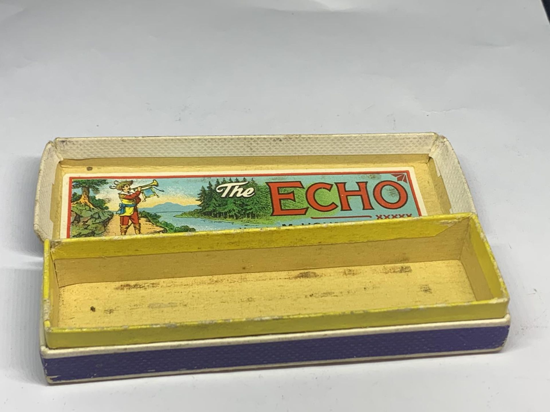 A VINTAGE HOHNER ECHO SUPER VAMPER MOUTH ORGAN WITH ORIGINAL BOX - Image 4 of 4