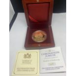 A LIMITED EDITION 40/95 2013 PROOF CORONATION JUBILEE GUERNSEY FIVE POUND COIN - 22 CARAT GOLD, 39.