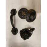 THREE PAINTED BRASS ITEMS TO INCLUDE A DOOR KNOCKER, HANDLE AND KNOB