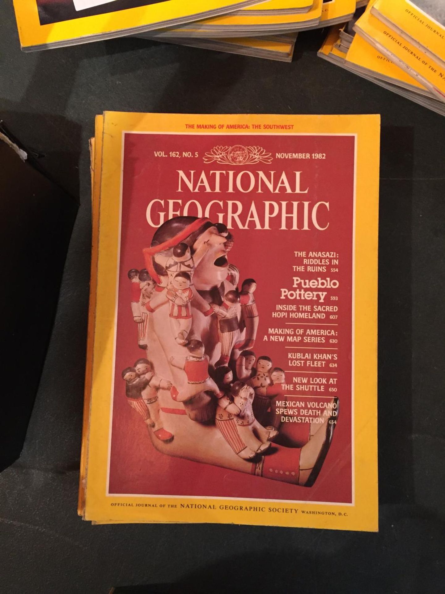 TWENTY EIGHT NATIONAL GEOGRAPHIC MAGAZINES 1980-2013 - Image 2 of 4