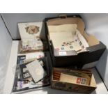 A BOX CONTAINING A LARGE QUANTITY OF LOOSE STAMPS