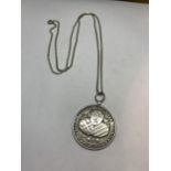 A HALLMARKED BIRMINGHAM SILVER MEDAL ON A MARKED SILVER CHAIN IN A PRESENTATION BOX