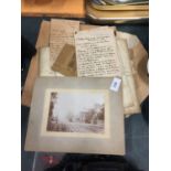 A COLLECTION OF ANTIQUE DOCUMENTS/EPHEMERA TO INCLUDE CONVEYANCING PAPERS, LETTERS, PHOTOS ETC.
