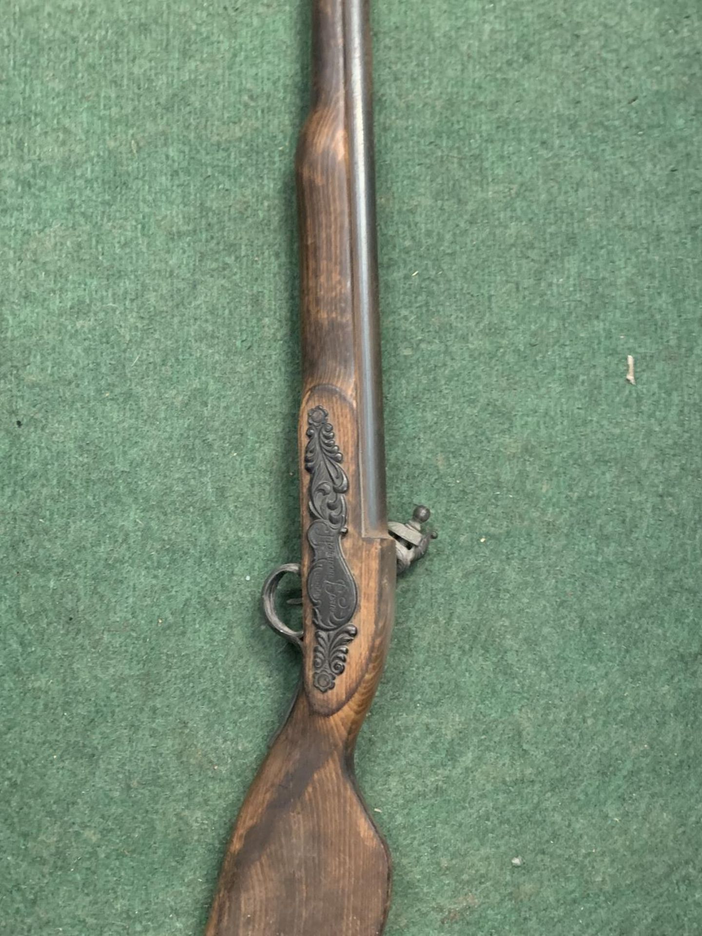 A HARMAN BARNE LONDON RIFLE - Image 4 of 4