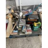 AN ASSORTMENT OF HOUSHOLD CLEARANCE ITEMS TO INCLUDE BOOKS AND A SUITCASE ETC