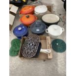 AN ASSORTMENT OF KITCHEN ITEMS TO INCLUDE LE CREUSET CASAROLE POTS, TRIVET STANDS AND FURTHER