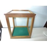 AN OAK GLAZED DISPLAY CASE, 40 X 37CM, HEIGHT 49.5CM