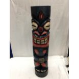 A LARGE CARVED TIKI TOTEM POLE 97CM TALL