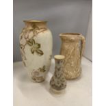 THREE PIECES OF CERAMIC WARE TO INCLUDE TWO VASES AND A JUG