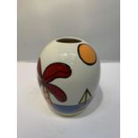 A LORNA BAILEY HAND PAINTED AND SIGNED VASE TROPICANA