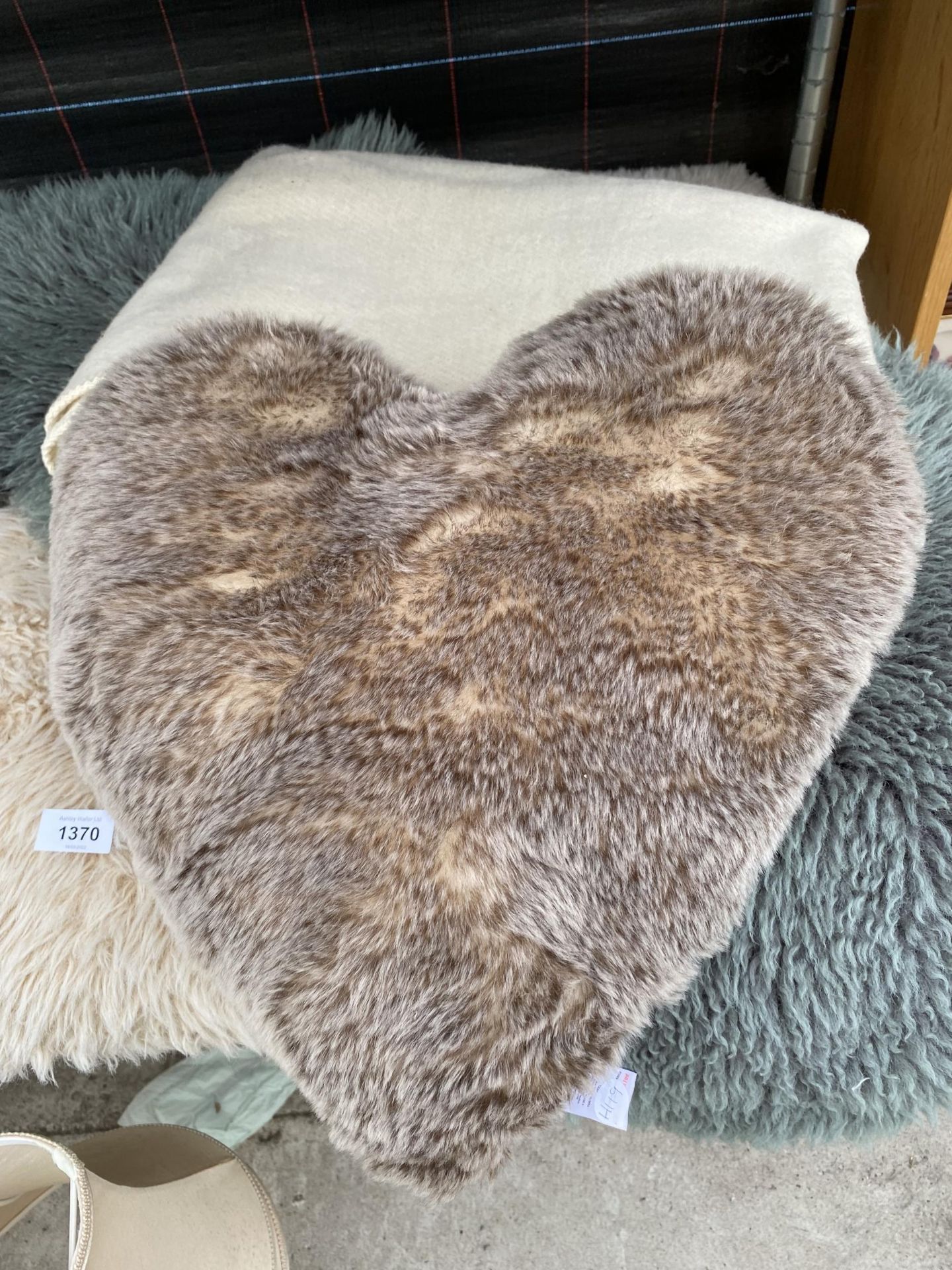 A NEXT FLOOR CUSHION, A WOOLLEN THROW AND A SHEEP SKIN RUG - Image 2 of 6