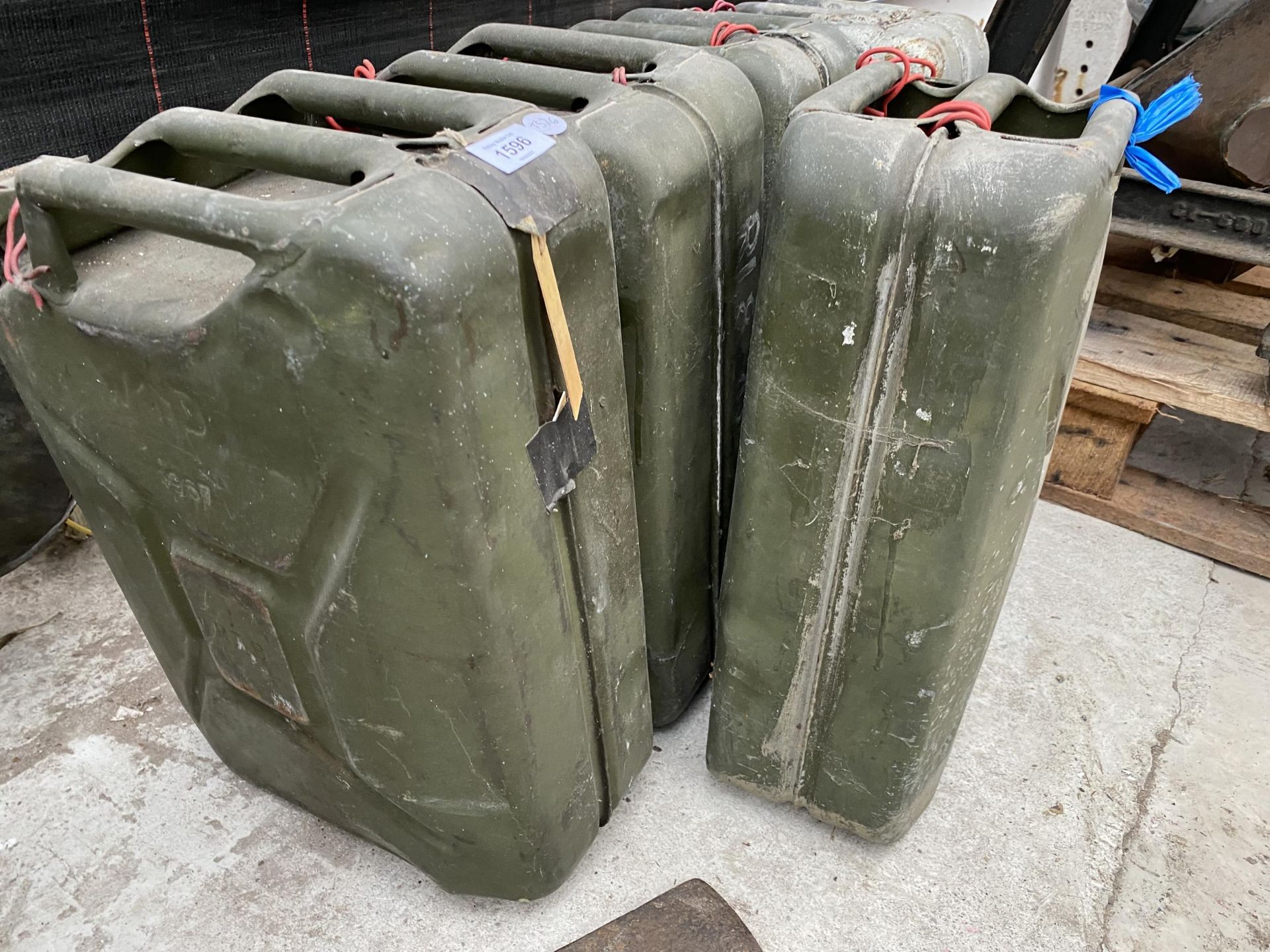 FIVE VINTAGE GREEN JERRY CANS - Image 2 of 2