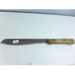 A MID 20TH CENTURY MACHETE, LENGTH OF BLADE 31CM