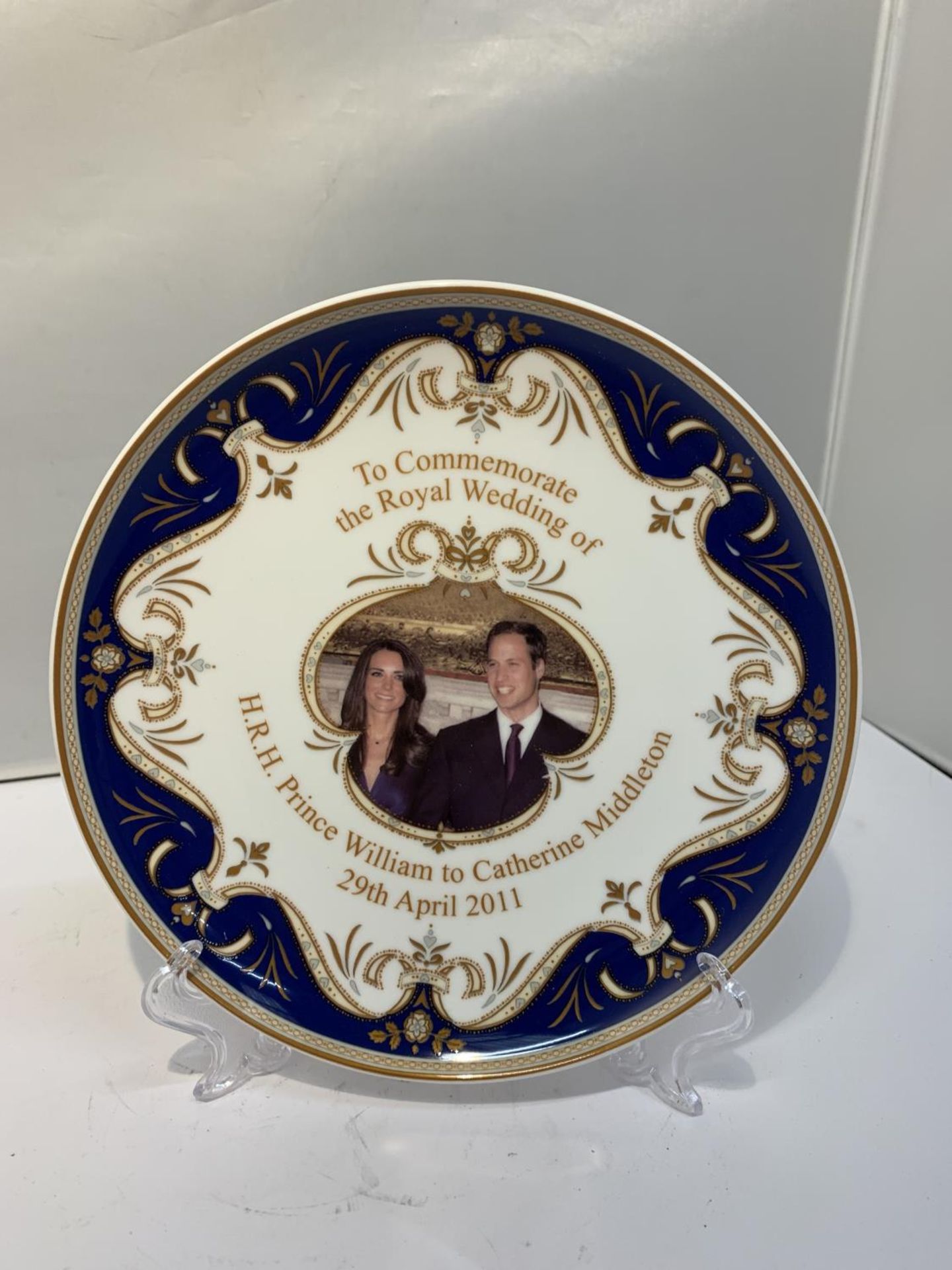 THREE ROYAL CREST COMMEMORATIVE ROYAL WEDDING 8" PLATES IN BOXES - Image 2 of 3