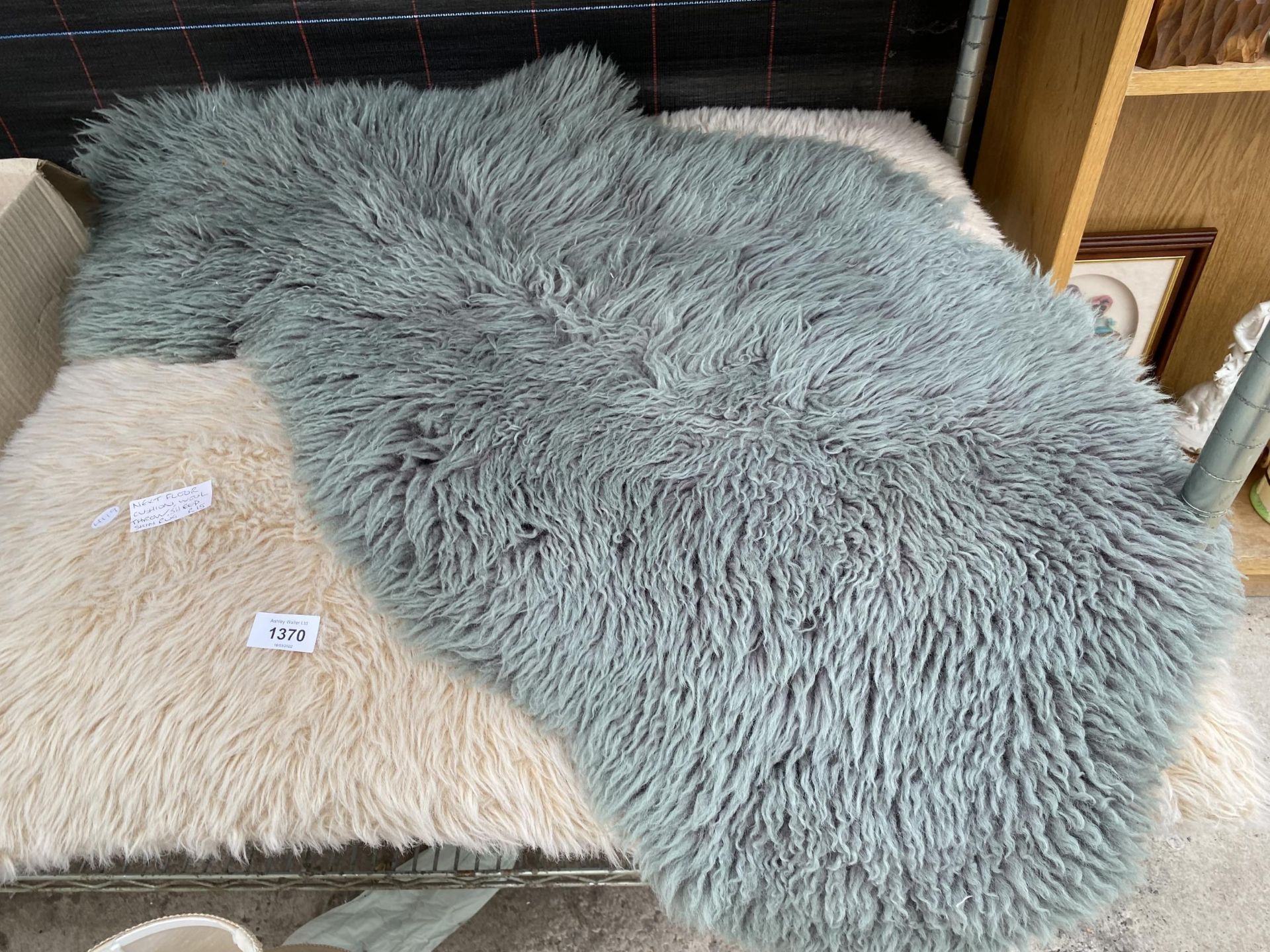 A NEXT FLOOR CUSHION, A WOOLLEN THROW AND A SHEEP SKIN RUG - Image 5 of 6