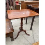 A VICTORIAN MAHOGANY TRIPOD TABLE, 22 X 16"