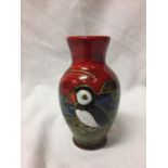 A HAND PAINTED AND SIGNED ANITA HARRIS PUFFIN VASE