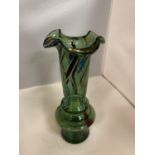 A MURANO STYLE GREEN GLASS VASE WITH FLUTED TOP HEIGHT 33CM