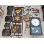 AN ASSORTMENT OF ITEMS TO INCLUDE A SEIKO 30 DAY CLOCK, MODERN WALL ART AND A BAROMETER ETC