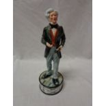 A BOXED ROYAL DOULTON FIGURINE OF MICHAEL FARADAY LIMITED EDITION 228/350