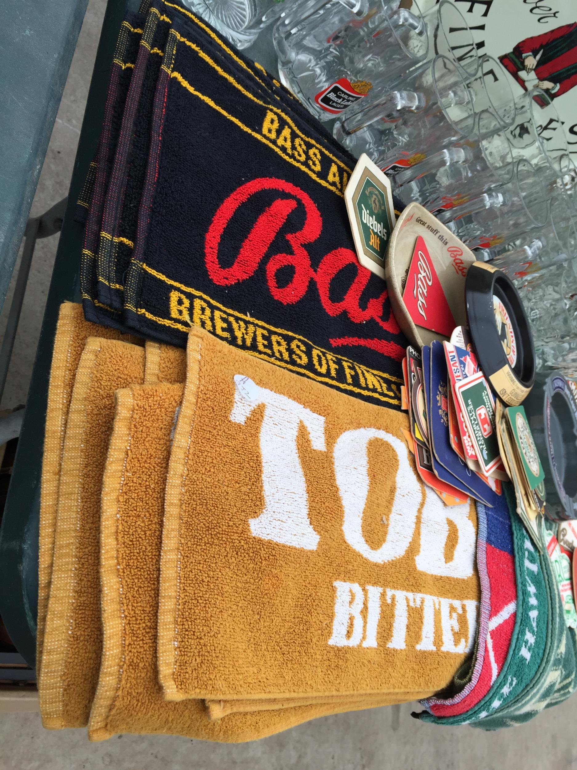 AN ASSORTMENT OF BRANDED PUB ITEMS TO INCLUDE GLASSES, TRAYS AND BAR CLOTHS ETC - Image 2 of 4