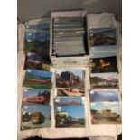 A LARGE COLLECTION OF APPROXIMATELY 500 SLEEVED VINTAGE POSTCARDS, CONSISTING OF MOSTLY ALL