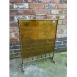 A VINTAGE BRASS AND GLASS FIRE SCREEN SIZE 71CM X 53CM