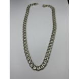 A HEAVY SILVER FLAT LINK NECKLACE LENGTH 18 INCHES