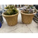 A PAIR OF DECORATIVE GARDEN PLANTERS