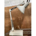 A VINTAGE MID CENTURY ANGLE POISE LAMP