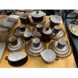 A QUANTITY OF POOLE POTTERY DINNERWARE TO INCLUDE, CUPS, SAUCERS, PLATES, TUREEN, BOWLS, TEAPOT, ETC
