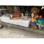 AN ASSORTMENT OF CHILDRENS ITEMS TO INCLUDE BOB THE BUILDER TOYS, DISNEY COLLECTORS PLATES ETC