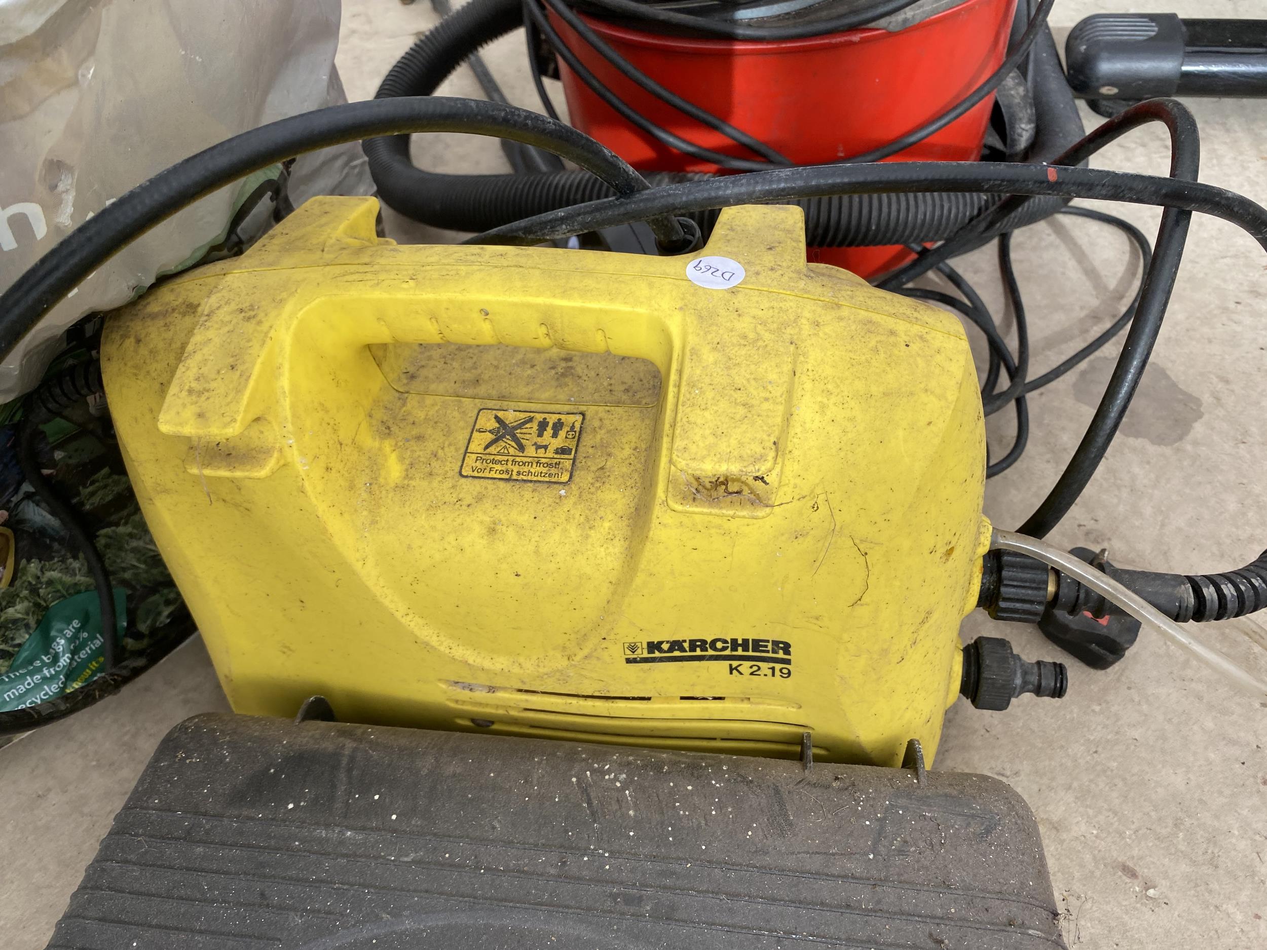 AN ASSORTMENT OF ITEMS TO INCLUDE A HENRY HOOVER, A KARCHER K2.19 PRESSURE WASHER AND A PORTABLE GAS - Image 4 of 5