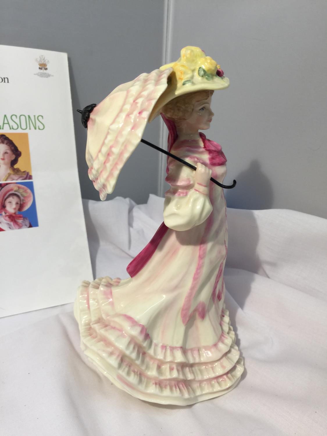A ROYAL DOULTON FIGURINE SPRINGTIME HN 3477 WITH AN INFORMATION LEAFLET - Image 4 of 5