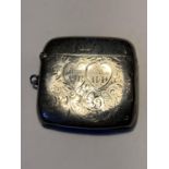 A HALLMARKED BIRMINGHAM SILVER VESTA CASE WITH HEART ENGRAVING