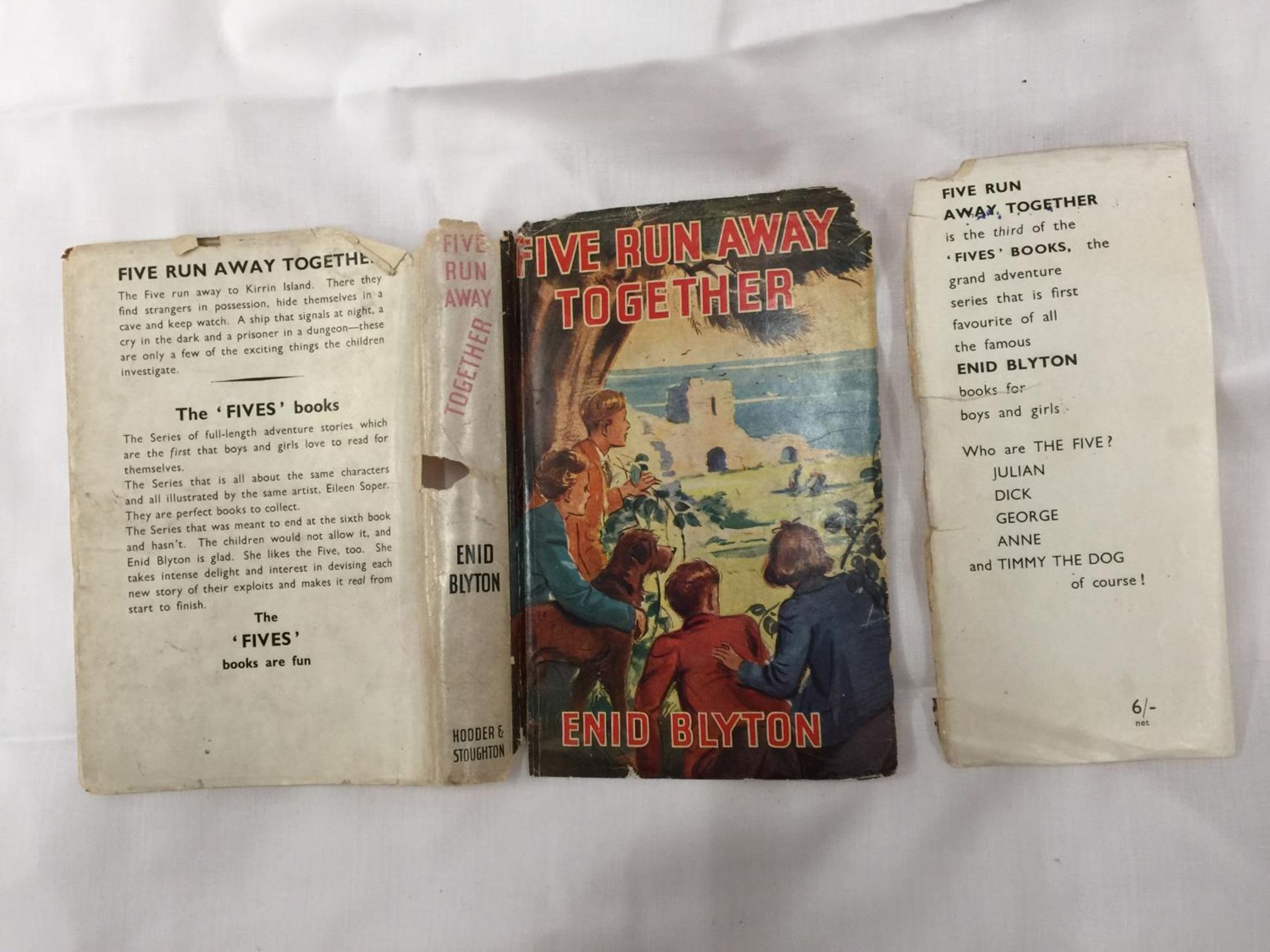 A FIRST EDITION (THIRD IMPRESSION) FIVE RUN AWAY TOGETHER HARDBACK WITH DUST JACKET BY ENID BLYTON - - Image 10 of 10
