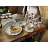 A MIXED GROUP TO INCLUDE DOULTON POTTERY CANDLESTICKS, PLATES, LIDDED TUREEN ETC