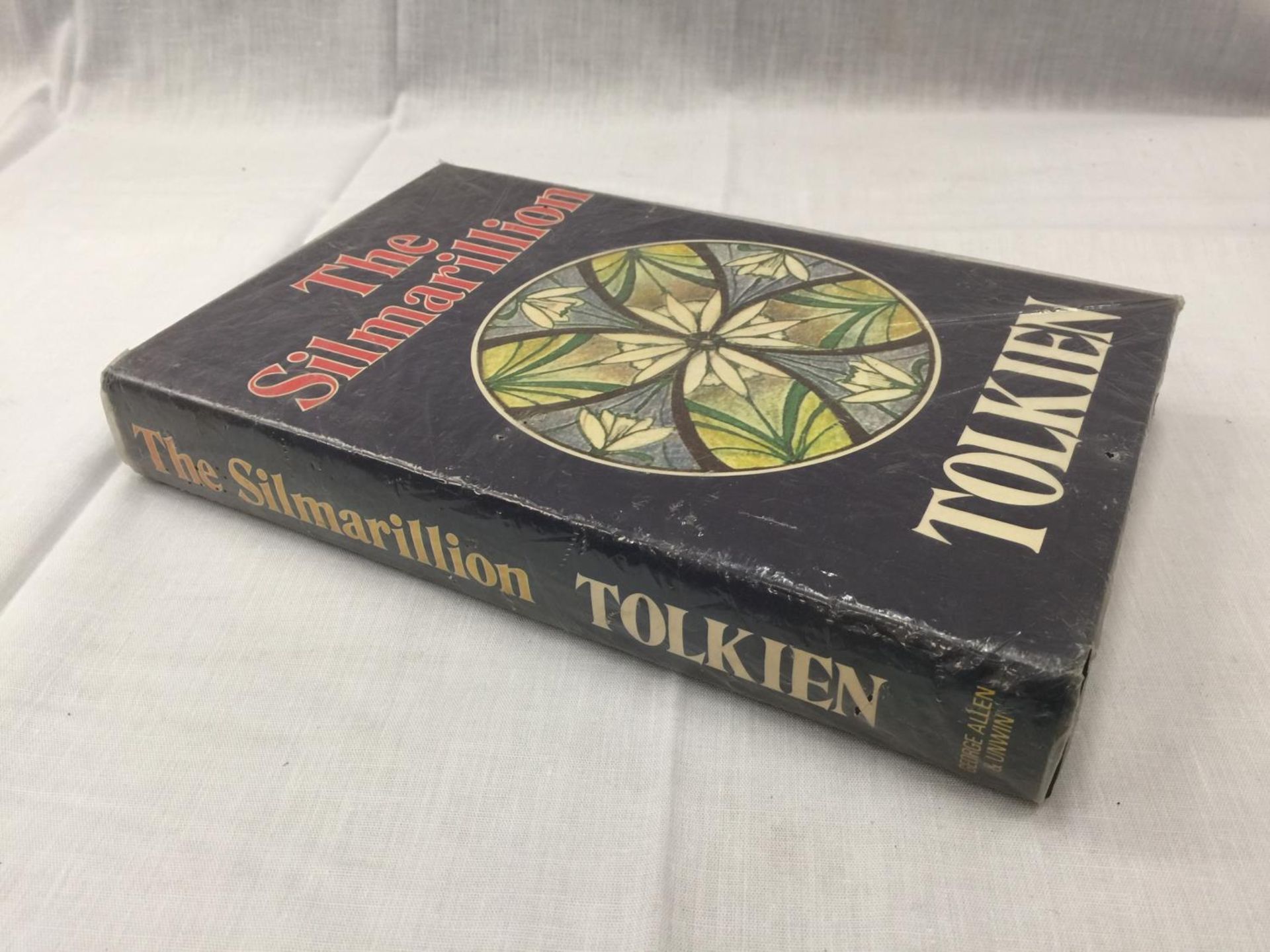TWO BOOKS BY J.R.R. TOLKIEN, ONE BEING A FIRST EDITION 'THE SILMARILLION' HARDBACK WITH DUST COVER - Image 2 of 13